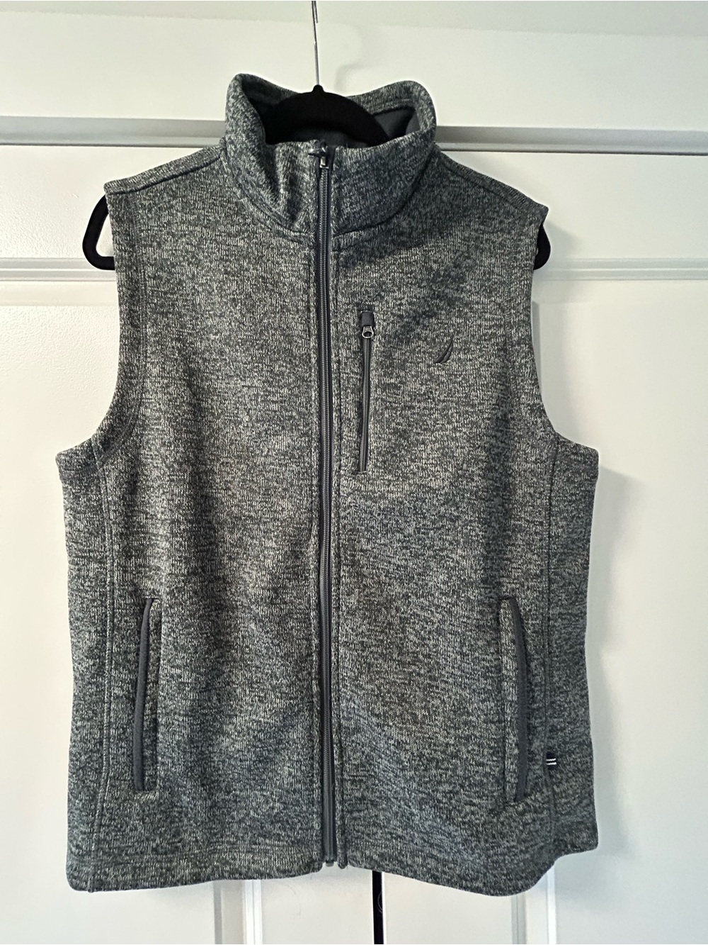 Nautica Men's Gray Zip-Up Sweater Vest size M